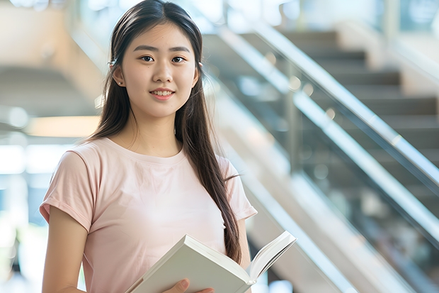 中國民航大學分數線多少？