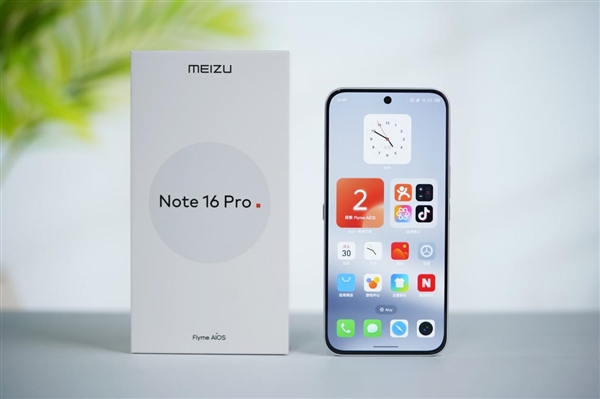 行業(yè)首款南德三防認證手機！魅族Note 16 Pro流云白圖賞