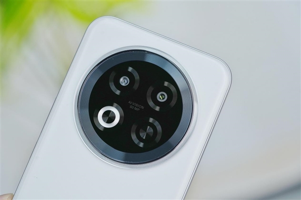 行業(yè)首款南德三防認證手機！魅族Note 16 Pro流云白圖賞