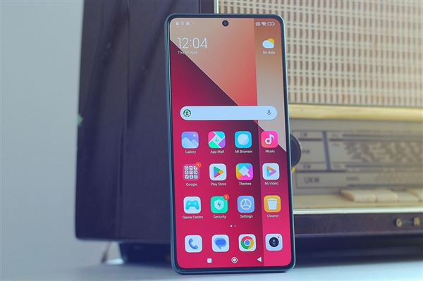王騰預(yù)熱REDMI K80至尊版：不做裸奔旗艦 不做規(guī)格降級(jí)