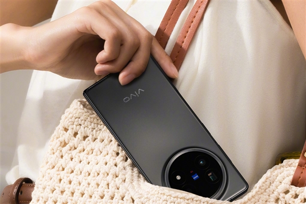適合果粉的折疊屏！讀懂vivo X Fold5：6999元起